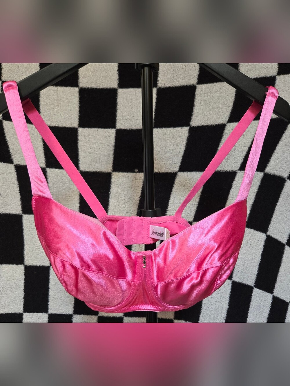 Vintage Fredricks of Hollywood satin bra size 34F